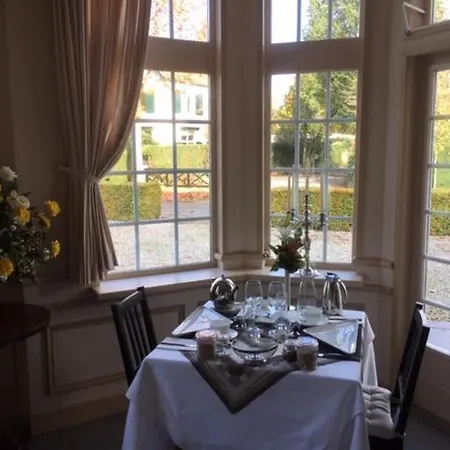 B&B De Vijverhof فندق مبيت وإفطار لوخيم